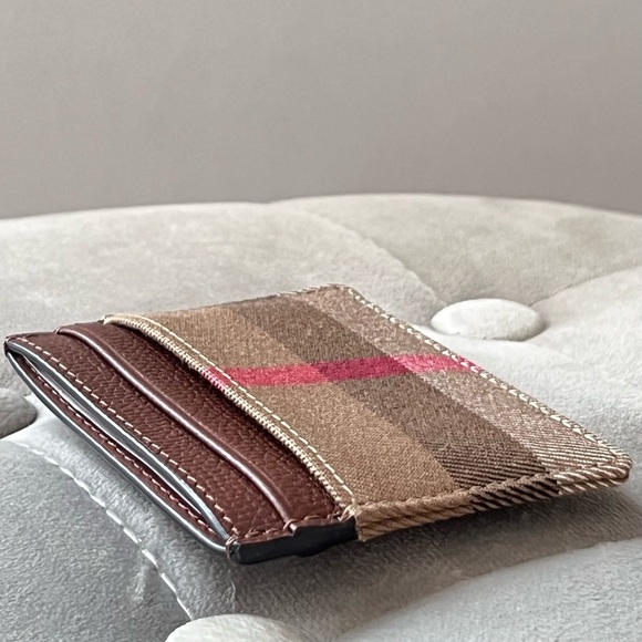 Burberry Check Card Case in Tan - Picture 5 of 9